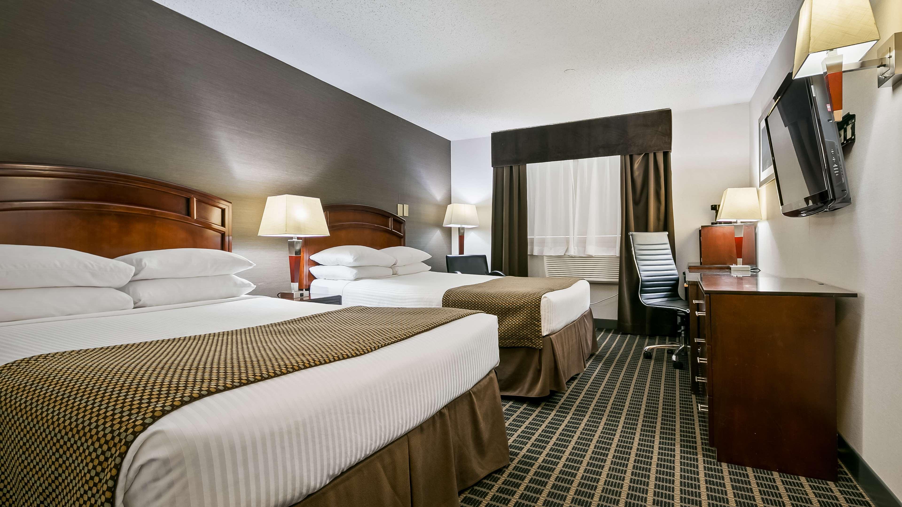 Best Western Airport Inn Calgary Bagian luar foto